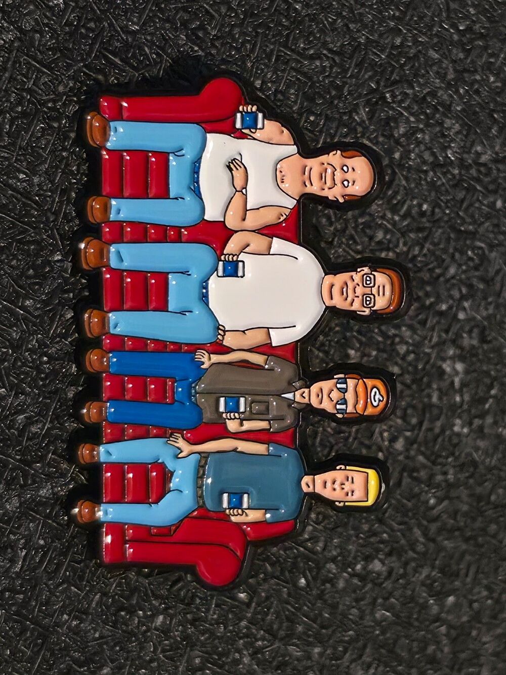 King of the Hill Nostalgic Enamel Pin - Picture 2 of 3
